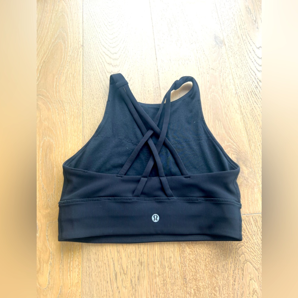LuluLemon Crop top BLACK!